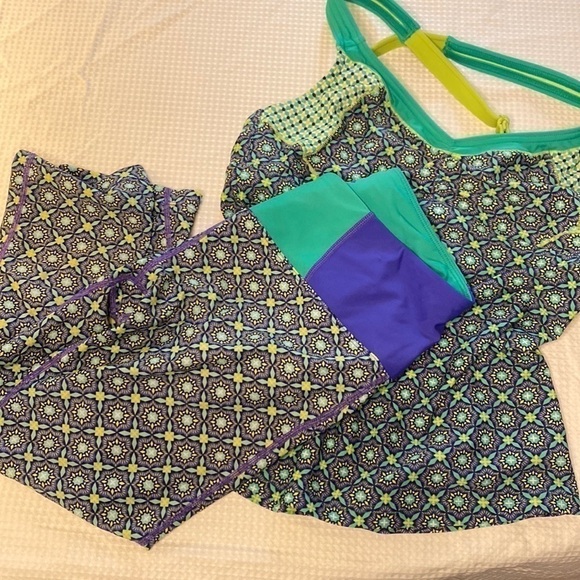 Prana Activewear Set Women’s Rai Swim Tight and Tank in Cool Green Hyan Small - Picture 1 of 16